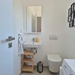 Brand New House, 15 Min Away From Rovinj