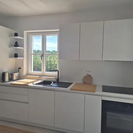 Brand New House, 15 Min Away From Rovinj Dom wakacyjny *